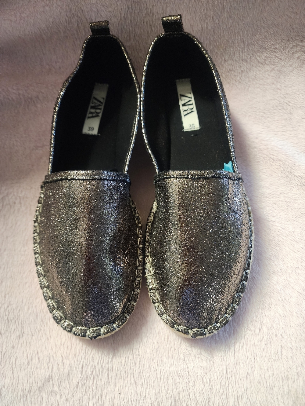 NEW ZARA FLAT ESPADRILLE SIZE 8.5US /39EU VINTAGE GOLD